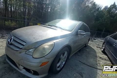 Photo of 2008 Mercedes-Benz R320