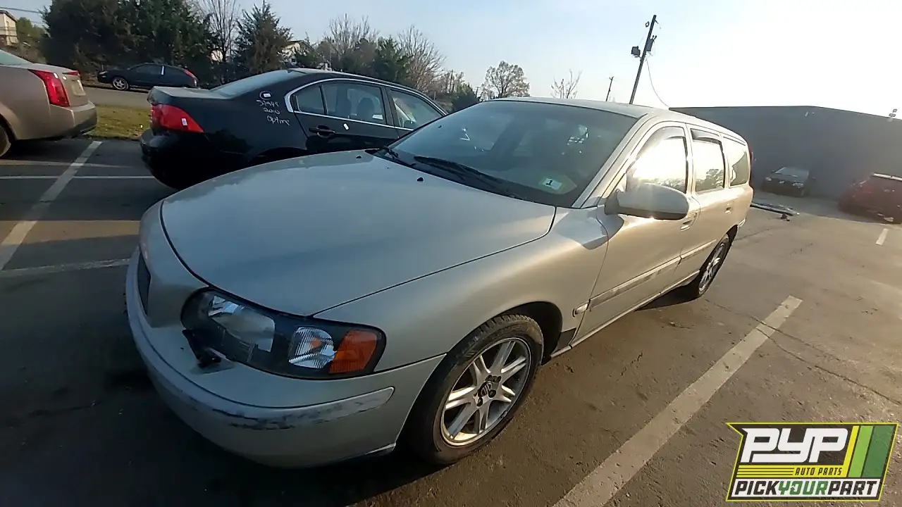 Photo of 2002 Volvo V70