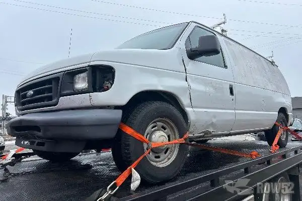 Photo of 2006 Ford Econoline