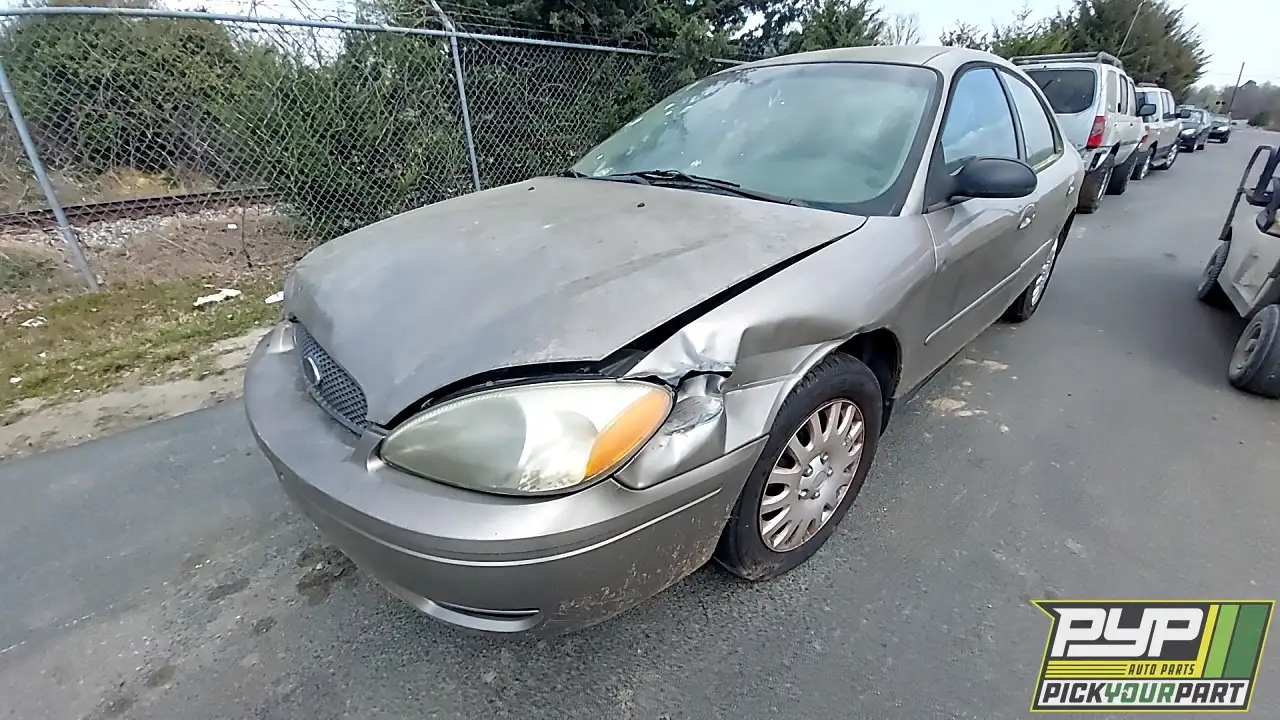 Photo of 2005 Ford Taurus