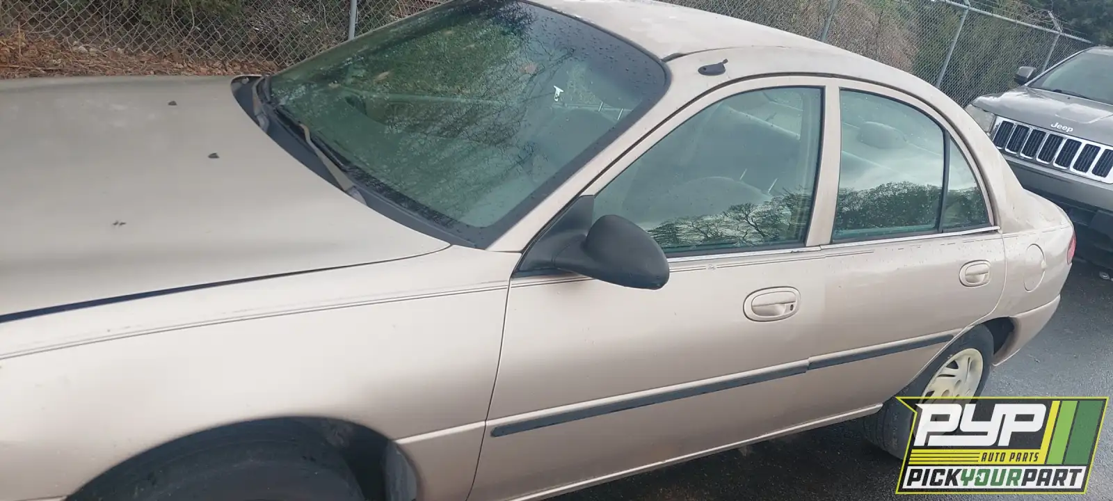 Photo of 1999 Ford Escort