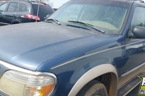 Photo of 1998 Ford Explorer