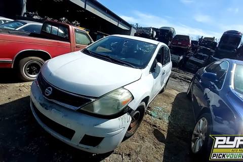 Photo of 2010 Nissan Versa