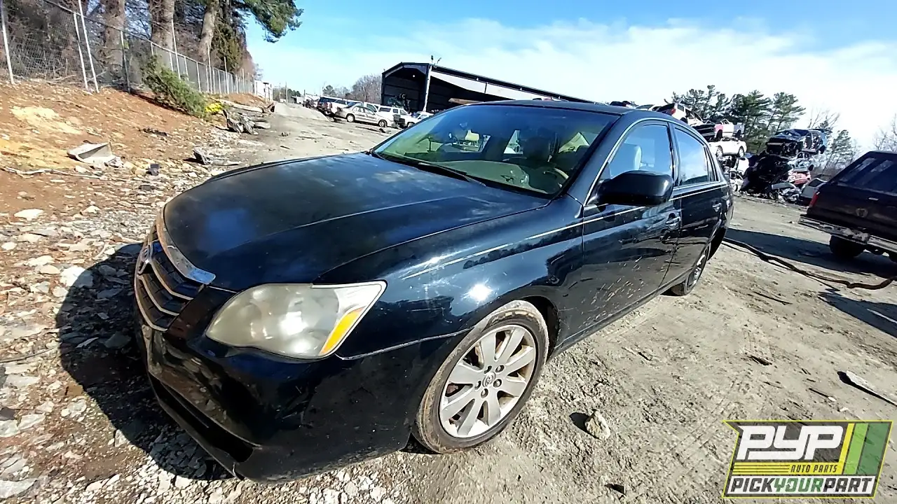 Photo of 2005 Toyota Avalon