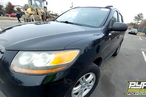 Photo of 2010 Hyundai Santa Fe
