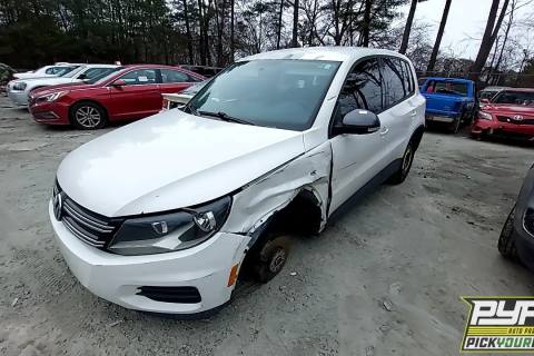Photo of 2013 Volkswagen Tiguan