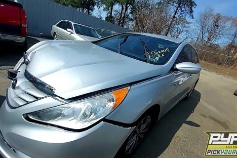 Photo of 2011 Hyundai Sonata