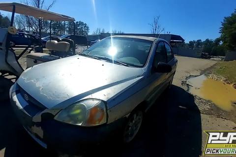 Photo of 2004 Kia Rio