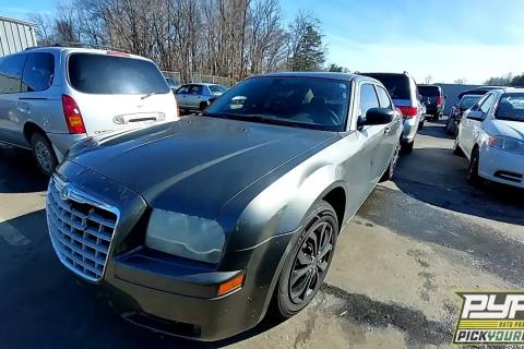 Photo of 2008 Chrysler 300