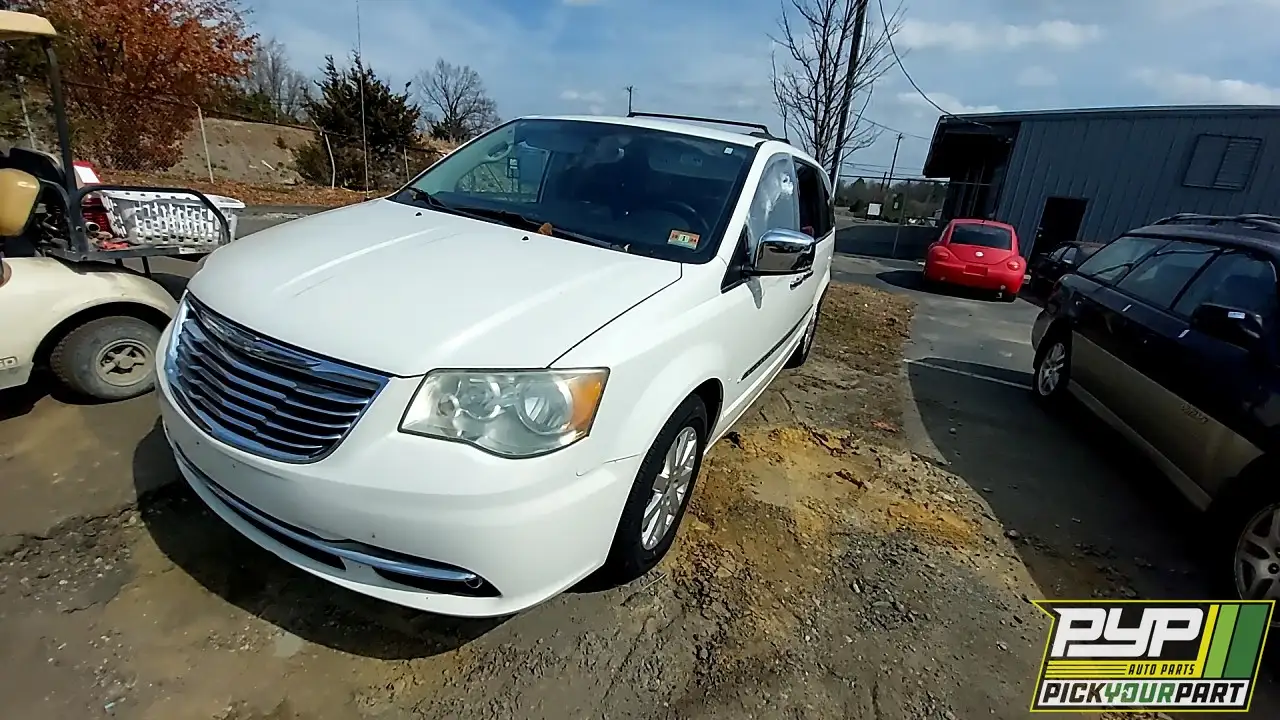 Photo of 2011 Chrysler Town & Country