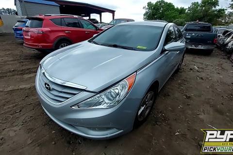 Photo of 2013 Hyundai Sonata