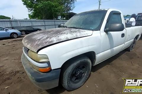 Photo of 2000 Chevrolet Silverado 1500