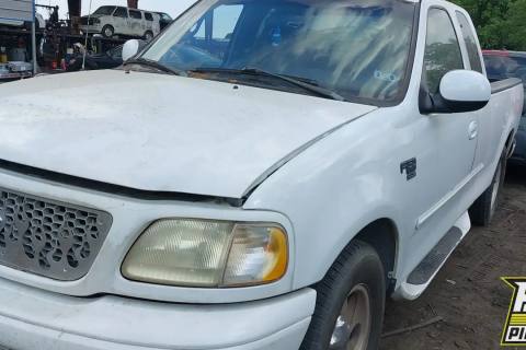 Photo of 1999 Ford F-150