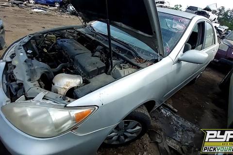 Photo of 2005 Toyota Camry