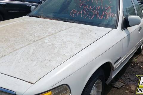 Photo of 1995 Ford Crown Victoria