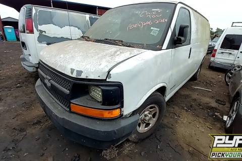 Photo of 2003 Chevrolet Express 2500