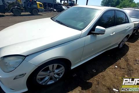 Photo of 2011 Mercedes-Benz E350