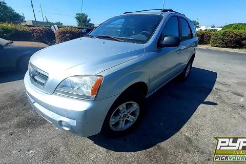 Photo of 2004 Kia Sorento