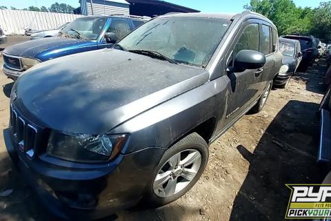Photo of 2017 Jeep Compass