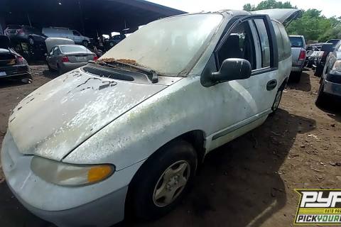 Photo of 2000 Dodge Caravan
