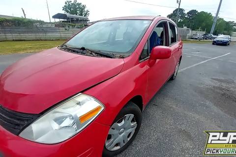 Photo of 2011 Nissan Versa