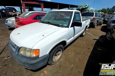 Photo of 2000 Isuzu Hombre