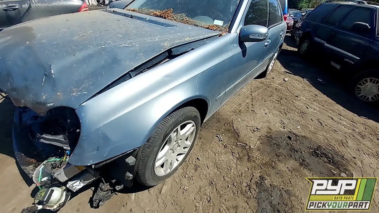 Photo of 2004 Mercedes-Benz E320