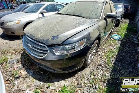 Photo of 2016 Ford Taurus
