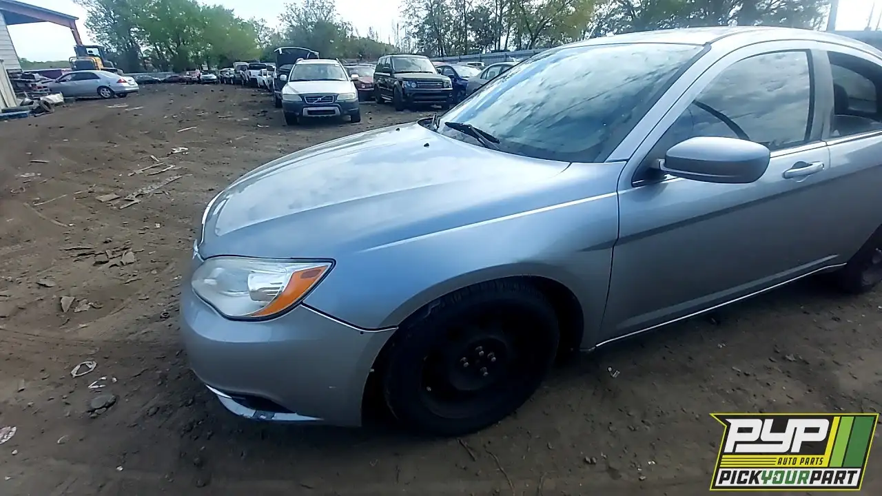 Photo of 2013 Chrysler 200