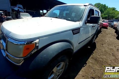 Photo of 2007 Dodge Nitro