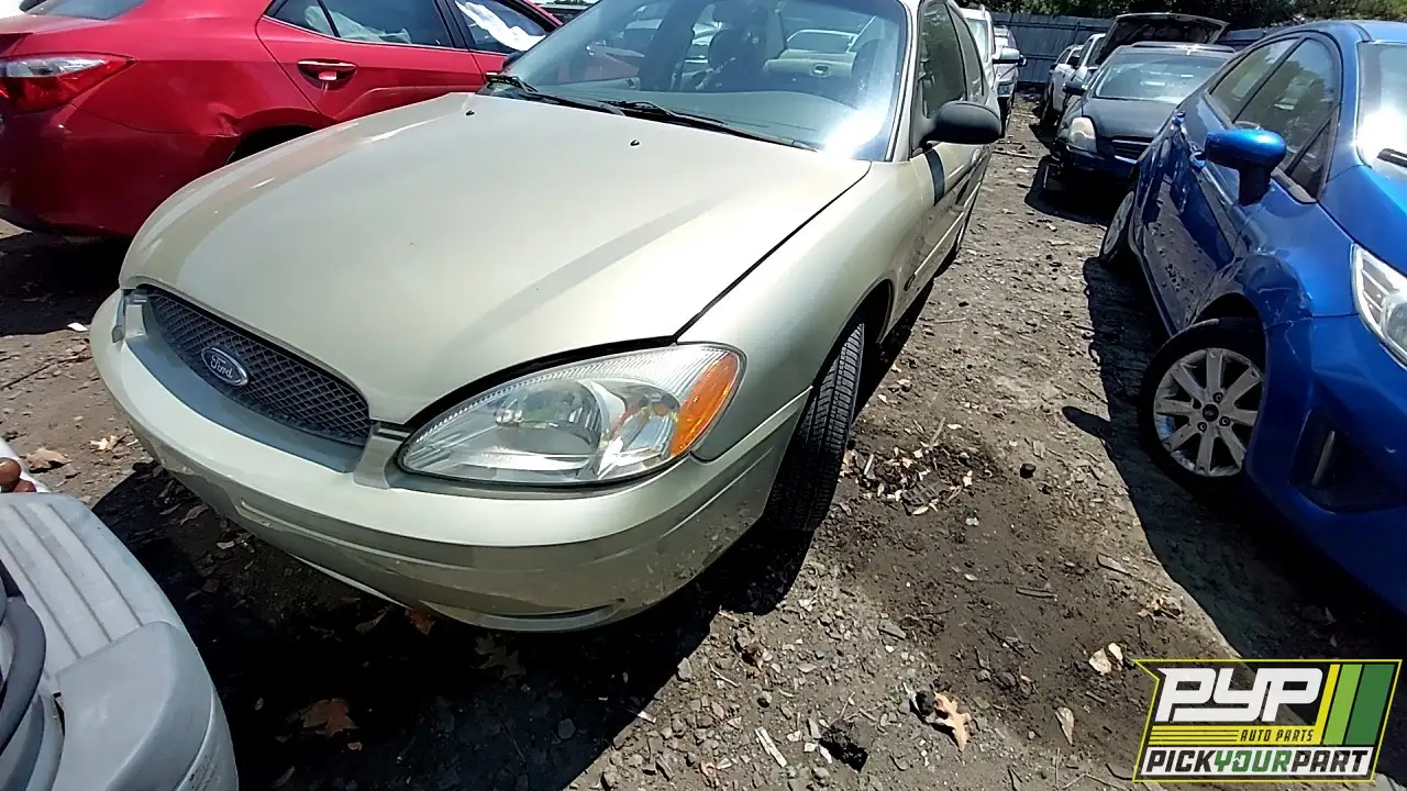 Photo of 2006 Ford Taurus