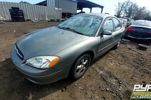 Photo of 2001 Ford Taurus