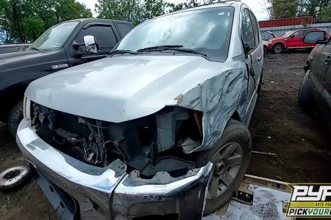 Photo of 2004 Nissan Pathfinder Armada
