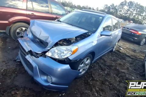 Photo of 2007 Toyota Matrix