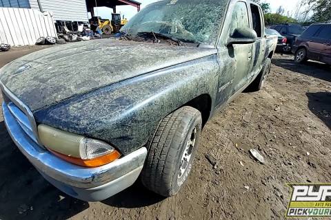 Photo of 2001 Dodge Dakota