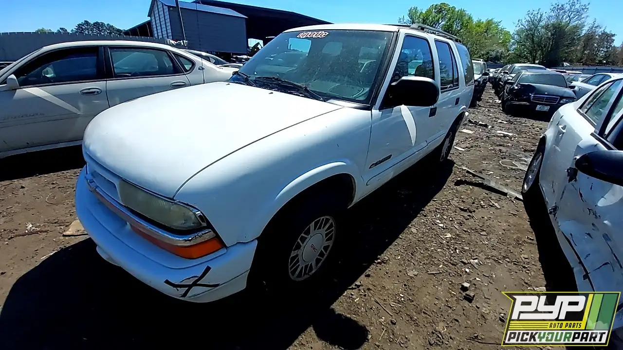 Photo of 2002 Chevrolet Blazer