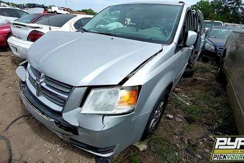 Photo of 2010 Dodge Grand Caravan