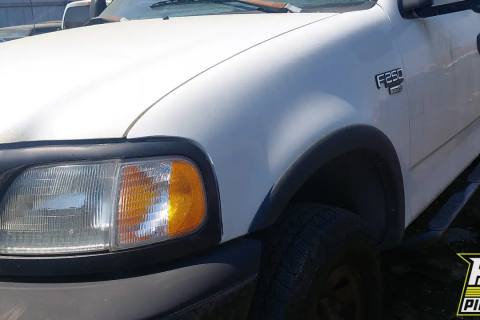 Photo of 1999 Ford F-250