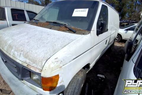Photo of 2007 Ford E-150