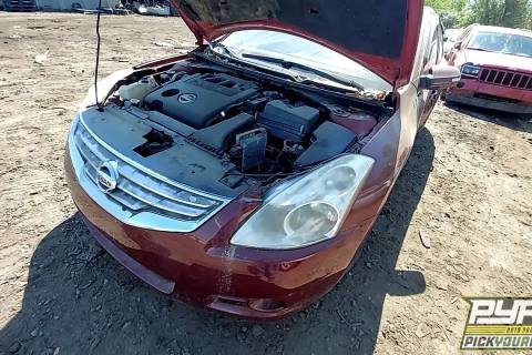 Photo of 2010 Nissan Altima