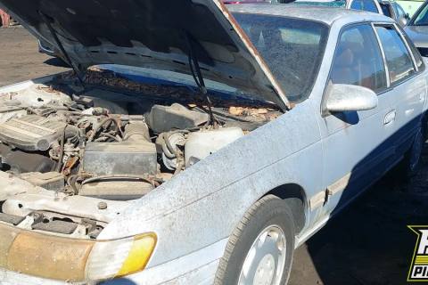 Photo of 1994 Ford Taurus