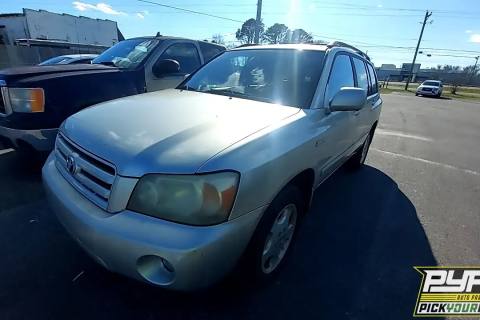 Photo of 2004 Toyota Highlander
