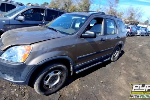 Photo of 2004 Honda Cr-V