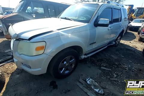 Photo of 2006 Ford Explorer