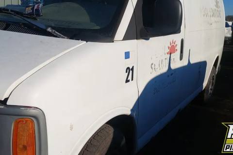 Photo of 1999 Chevrolet Express 2500