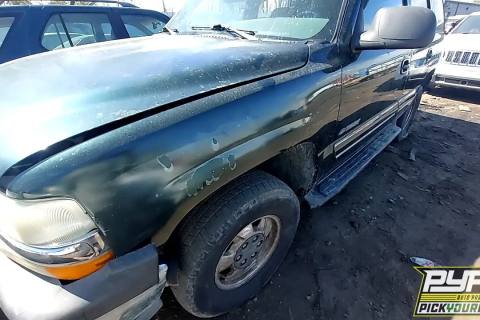 Photo of 2002 Chevrolet Tahoe