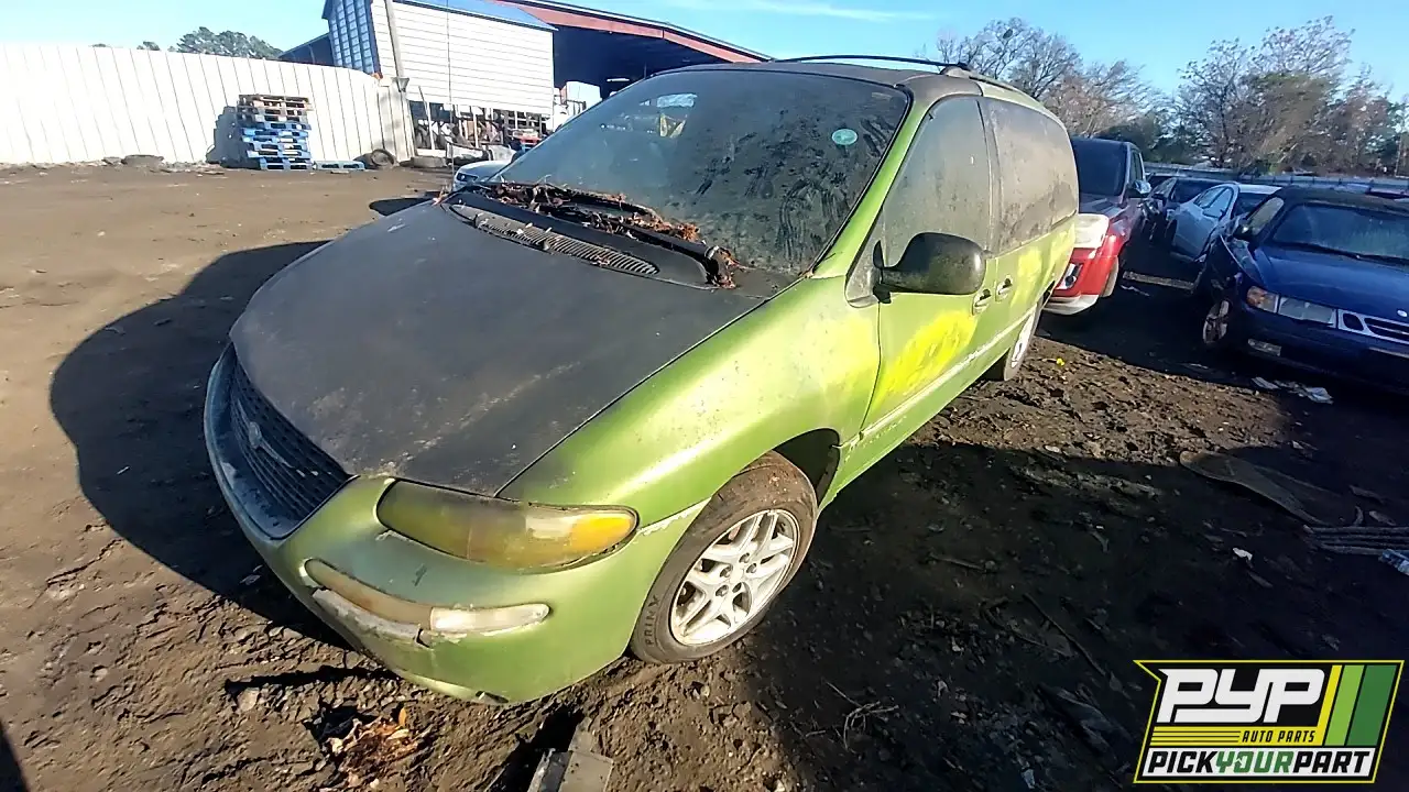Photo of 2000 Chrysler Town & Country