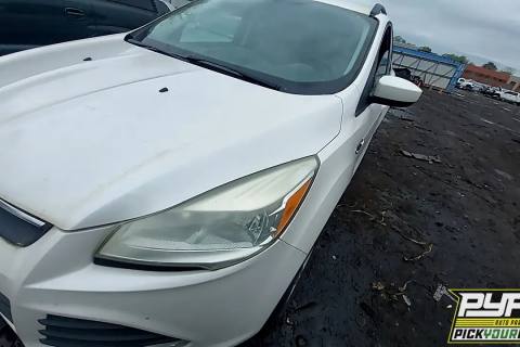 Photo of 2015 Ford Escape