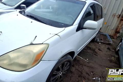 Photo of 2005 Toyota Sienna