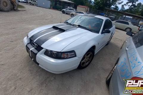 Photo of 2003 Ford Mustang